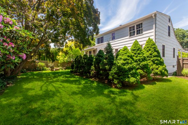 127 Moritz Place, Fairfield, CT 06824