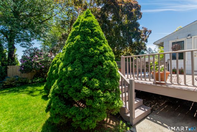 127 Moritz Place, Fairfield, CT 06824