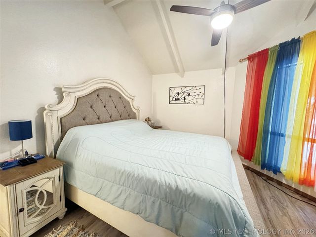 105 Summit Ridge Drive, Tahlequah, OK 74464