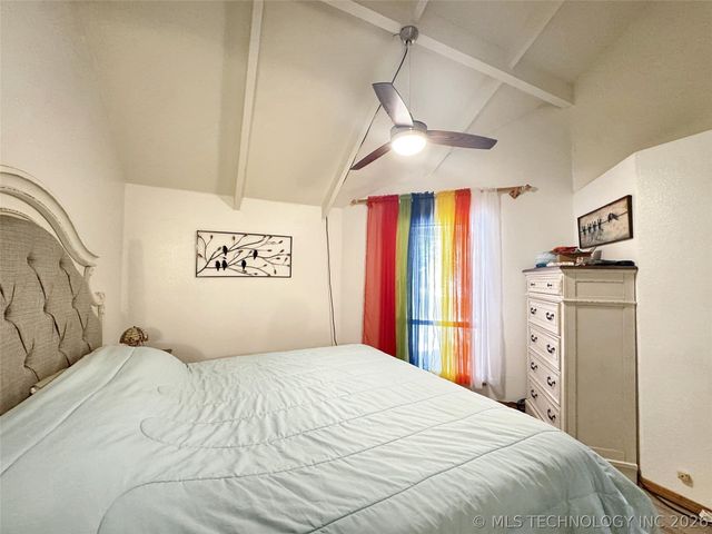 105 Summit Ridge Drive, Tahlequah, OK 74464