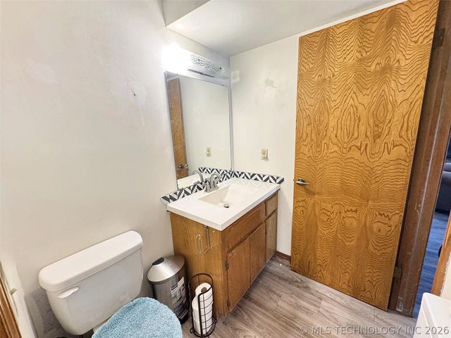 105 Summit Ridge Drive, Tahlequah, OK 74464