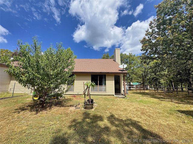 105 Summit Ridge Drive, Tahlequah, OK 74464