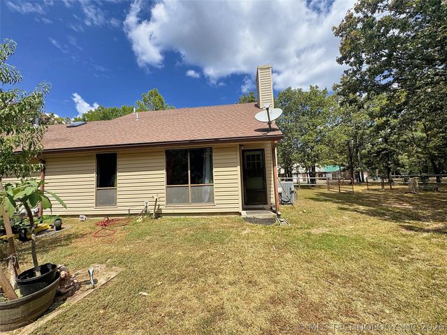 105 Summit Ridge Drive, Tahlequah, OK 74464