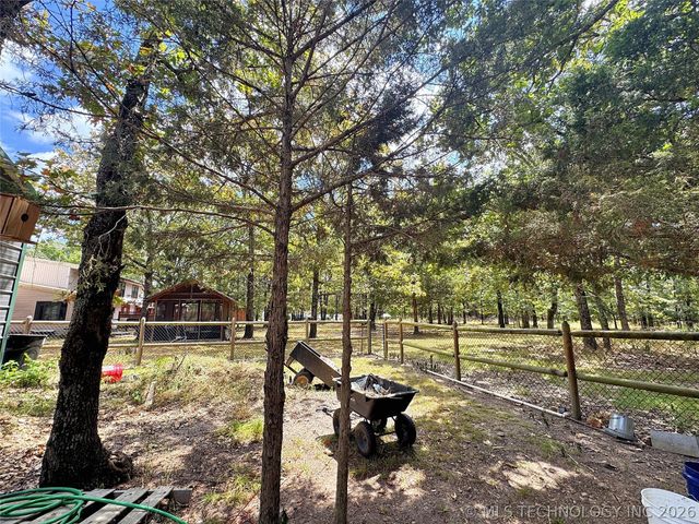 105 Summit Ridge Drive, Tahlequah, OK 74464