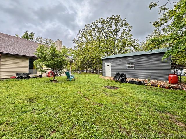 105 Summit Ridge Drive, Tahlequah, OK 74464