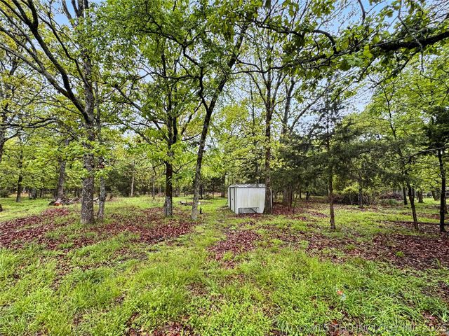 105 Summit Ridge Drive, Tahlequah, OK 74464