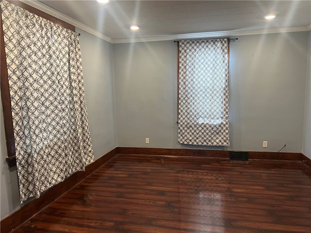 153 Locust St, Ambridge, PA 15003