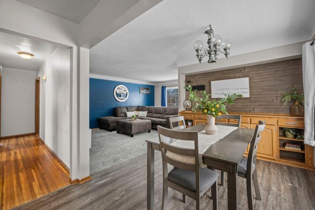 960 Jefferson Street SE, Hutchinson, MN 55350