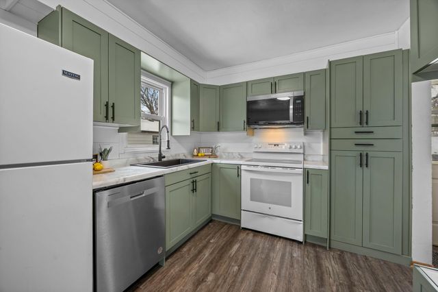 960 Jefferson Street SE, Hutchinson, MN 55350