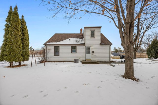 960 Jefferson Street SE, Hutchinson, MN 55350