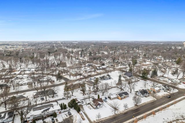 960 Jefferson Street SE, Hutchinson, MN 55350