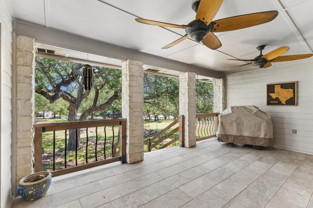 401 Twin Springs RD, Georgetown, TX 78633