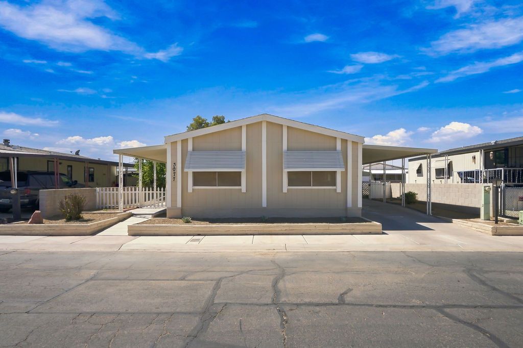 3077 Gavilan Lane, Las Vegas, NV 89122 — photo 2