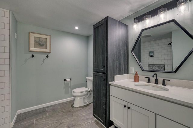 783 Tipperary LANE, Hartford, WI 53027