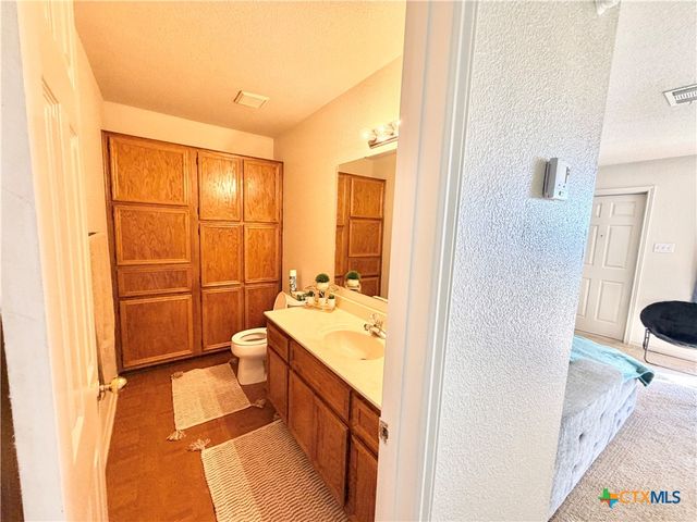 2521 Schwald Road, Killeen, TX 76543