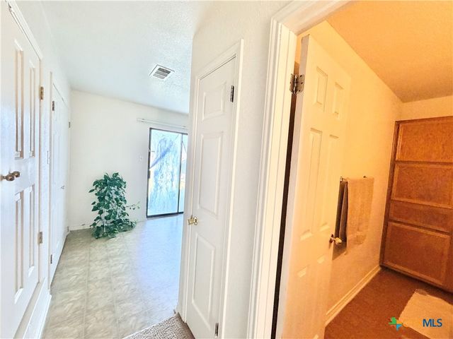 2521 Schwald Road, Killeen, TX 76543