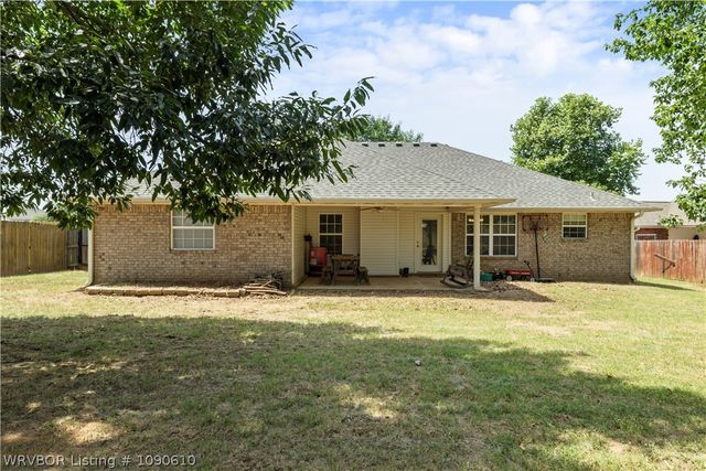 8505 Vickery Lane, Fort Smith, AR 72908