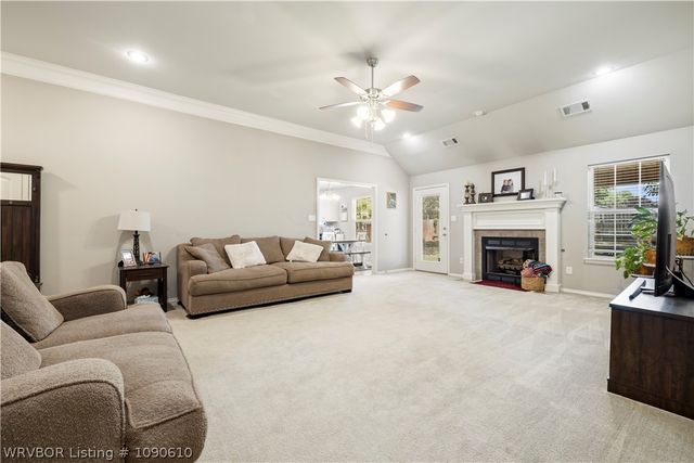 8505 Vickery Lane, Fort Smith, AR 72908