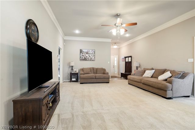 8505 Vickery Lane, Fort Smith, AR 72908