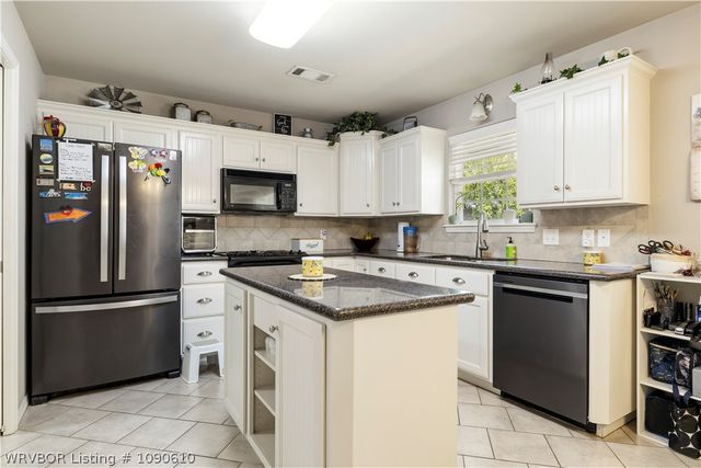 8505 Vickery Lane, Fort Smith, AR 72908