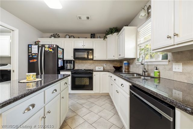 8505 Vickery Lane, Fort Smith, AR 72908