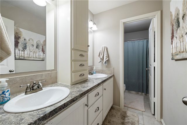 8505 Vickery Lane, Fort Smith, AR 72908