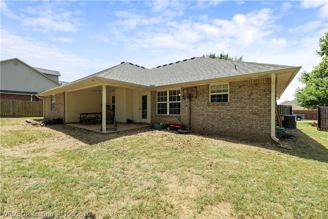 8505 Vickery Lane, Fort Smith, AR 72908