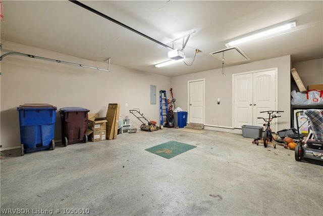 8505 Vickery Lane, Fort Smith, AR 72908