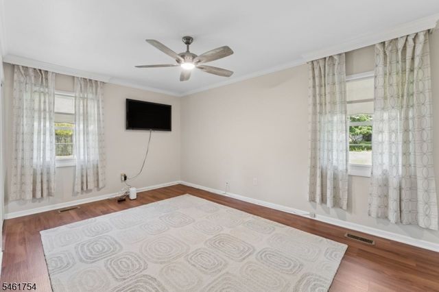 34 Hughes Rd, Franklin Twp., NJ 08873