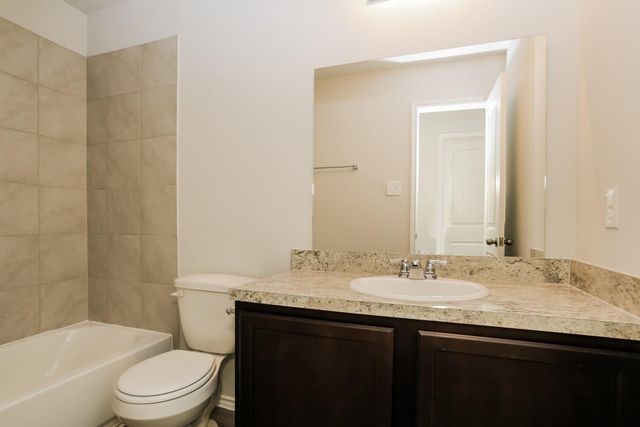 135 Cooper Creek Lane, Willis, TX 77378