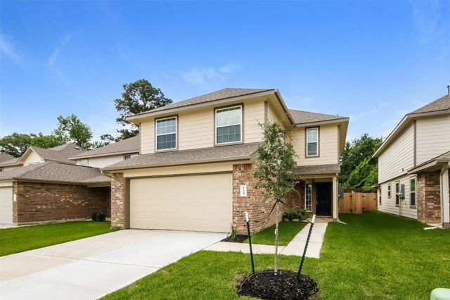 135 Cooper Creek Lane, Willis, TX 77378