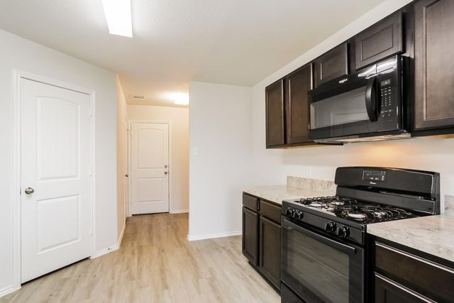 135 Cooper Creek Lane, Willis, TX 77378