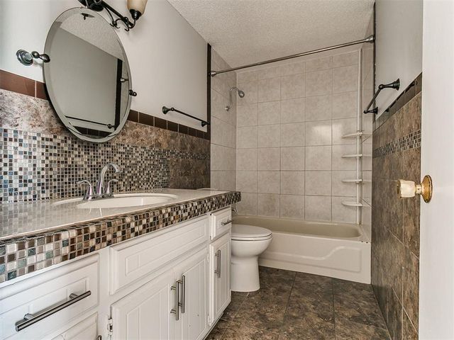 1844 Sunrise Drive, Moore, OK 73160