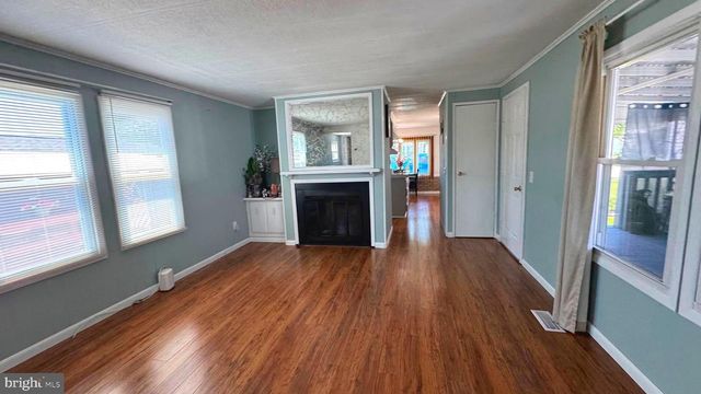 28 ROCKYWOOD LANE, Essex, MD 21221
