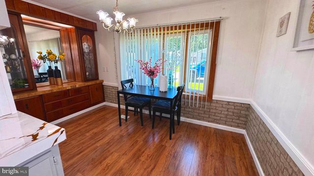28 ROCKYWOOD LANE, Essex, MD 21221
