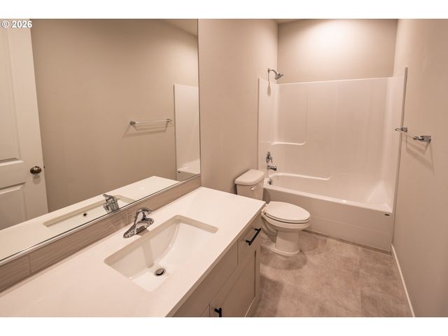 4507 Ne 182ND St, Vancouver, WA 98686