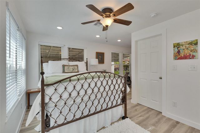 5206 Grover Ave, Austin, TX 78756