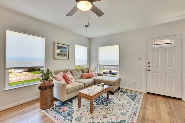 5206 Grover Ave, Austin, TX 78756