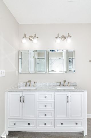 102 Hawk Ridge Road, Anderson, SC 29621