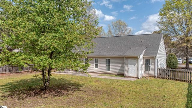 102 Hawk Ridge Road, Anderson, SC 29621