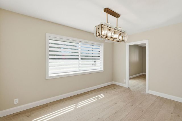 6819 E Paradise Parkway, Scottsdale, AZ 85251