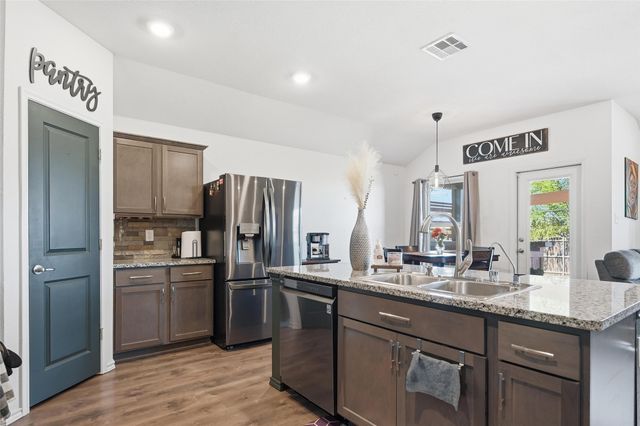 317 Pine Hollow Way, Josephine, TX 75189