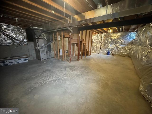 5801 WINDING OAKS CT, Frederick, MD 21704