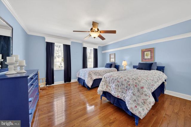 7923 DONEGAL LN, Springfield, VA 22153