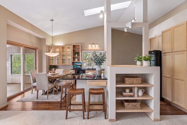11830 Bren Road, Hopkins, MN 55343