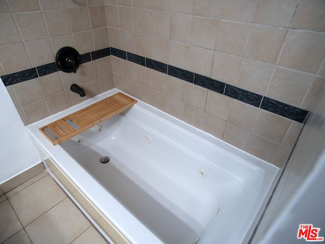 6413 White Oak Avenue, Reseda, CA 91335