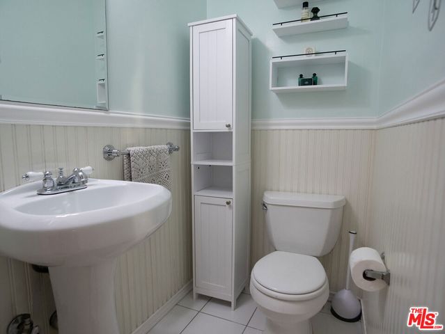 6413 White Oak Avenue, Reseda, CA 91335