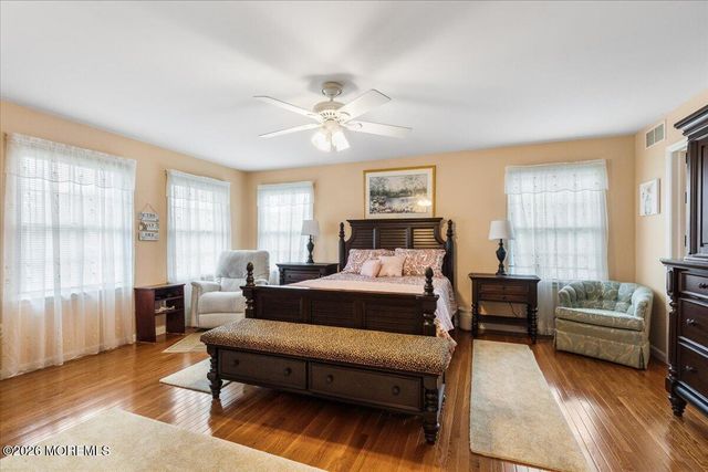 801 Stamford Drive, Neptune Township, NJ 07753