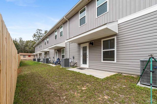 2947 Overcup St, Pensacola, FL 32514