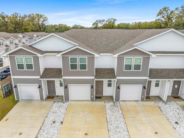 2947 Overcup St, Pensacola, FL 32514